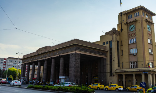 Bucharest,,Romania,-,2019.,Bucharest,North,Train,Station,Or,Gara