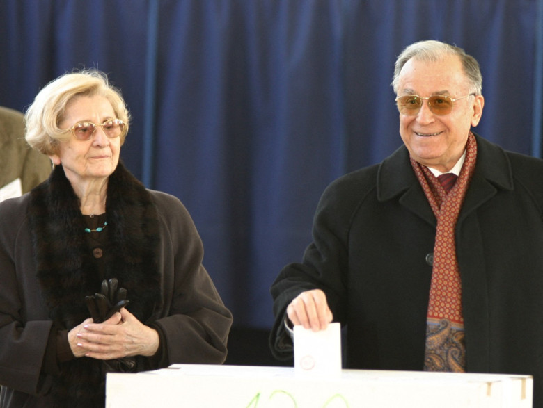 ion iliescu si nina iliescu