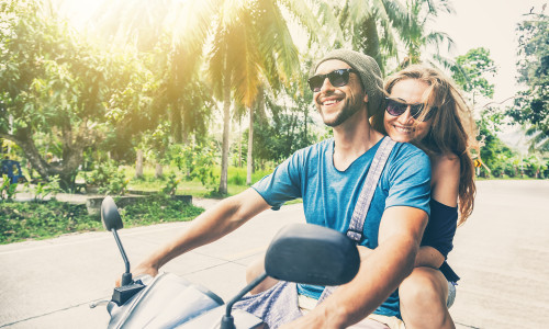 Turiștii nu vor mai putea că circule cu motociclete în Bali/ Shutterstock