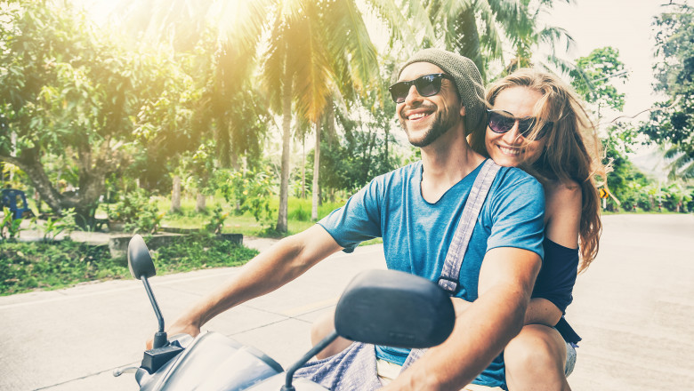 Turiștii nu vor mai putea că circule cu motociclete în Bali/ Shutterstock