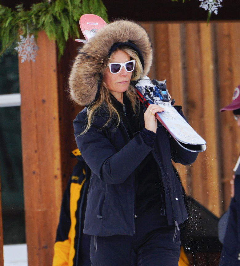 Gwyneth Paltrow and Chris Martin Reunite on the Slopes to Ski with their Son in Aspen, Colorado