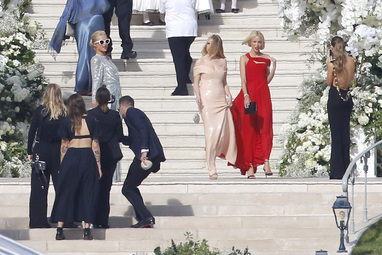 *PREMIUM-EXCLUSIVE* Love in Bloom: Sofia Richie and Elliot Grainge exchange vows in a breathtaking ceremony surrounded by their loved ones at the picturesque Hotel du Cap Eden Roc in Antibes.