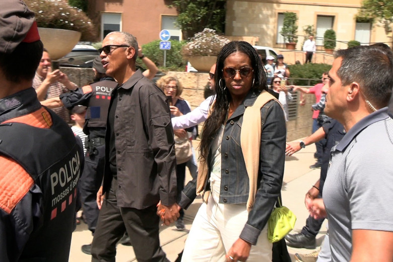 The Obamas and the Spielbergs visit Montserrat monastery