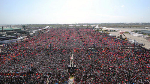 Miting masiv la Istanbul pentru Erdogan/ Twitter