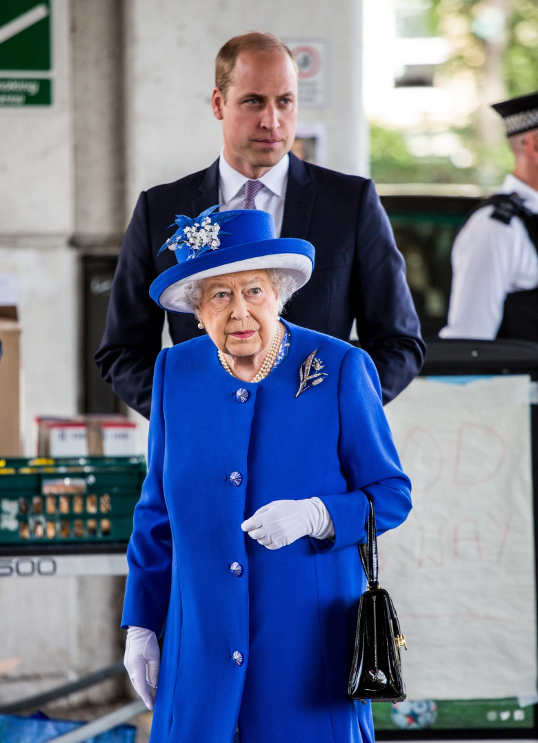 prințul William și regina Elisabeta a II-a