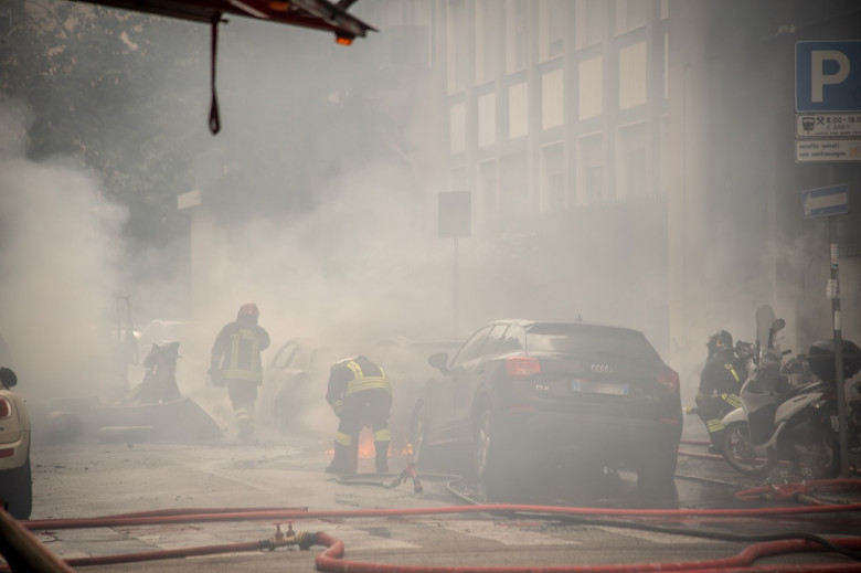 Milano, Esplosione in via Pier Lombardo angolo via Vasari