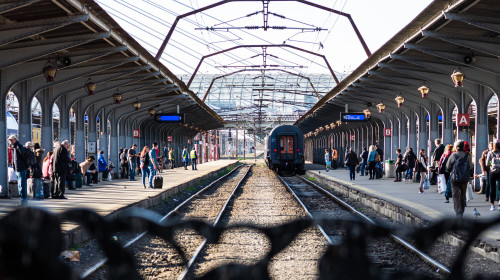 Train,In,Motion,Or,At,Train,Platform,At,Bucharest,North