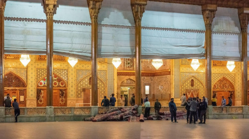 Doi bărbaţi din Iran au fost executaţi pentru atacul mortal de la sanctuarul din Shiraz/ Profimedia