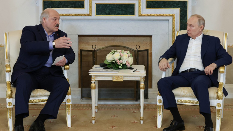 Vladimir Putin s-a întâlnit cu Lukaşenko
