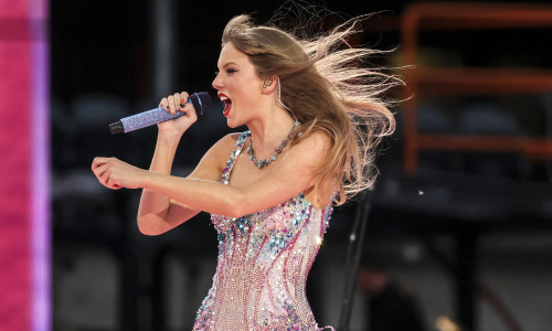 ENTER-MUS-SWIFT-PRIDE-SPEECH-4-TB