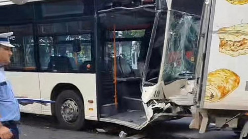 accident-autobuz-stb-calea-dorobanti-bucuresti