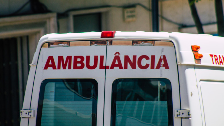 Lisbon,Portugal,August,01,,2020,View,Of,A,Traditional,Ambulance