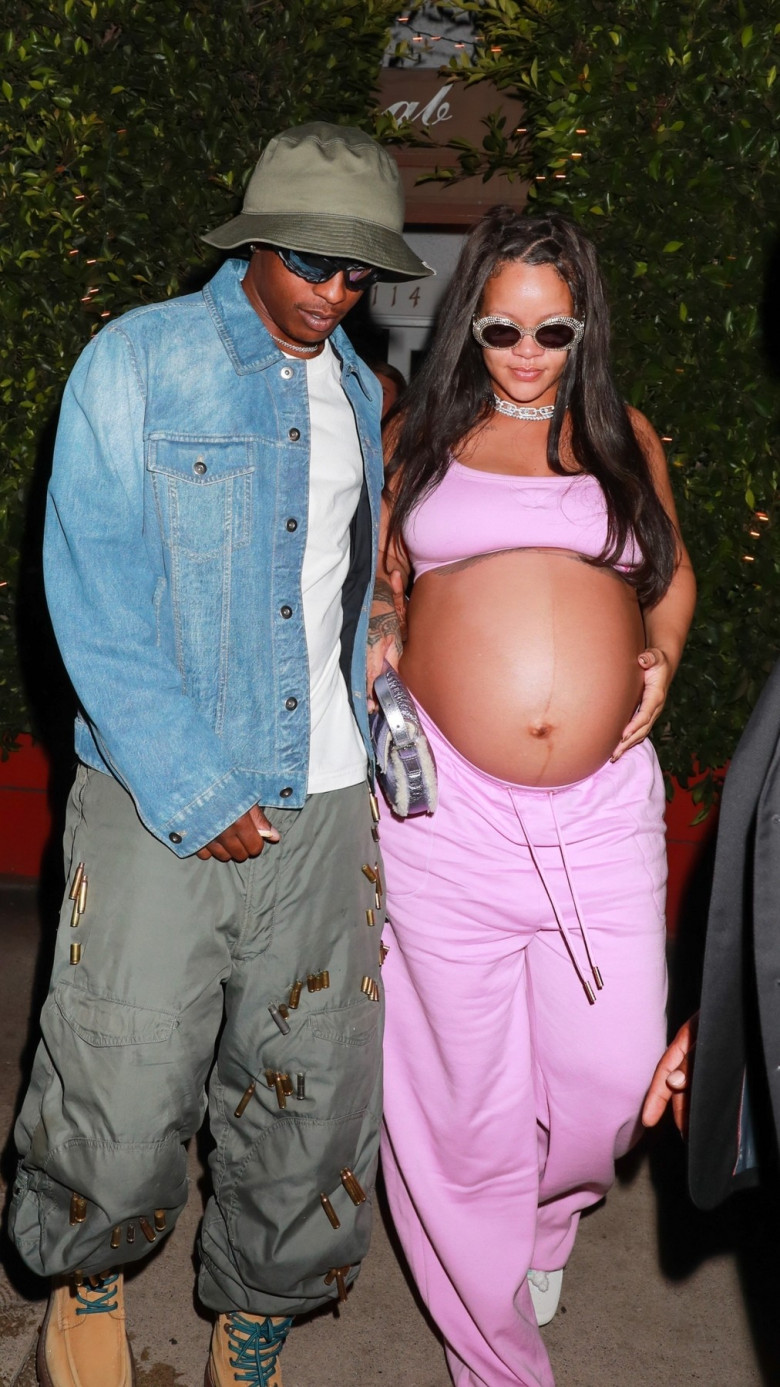 *EXCLUSIVE* Pregnant Rihanna and A$SP Rocky have dinner at Giorgio Baldi