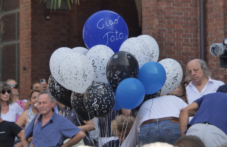 Funerals Toto Cutugno the last farewell to a legend of Italian music