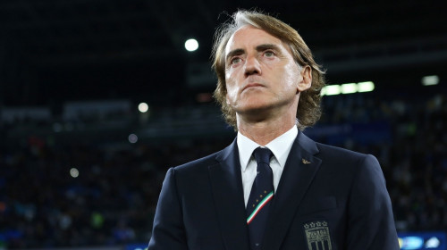 Italy head coach Roberto Mancini resigns