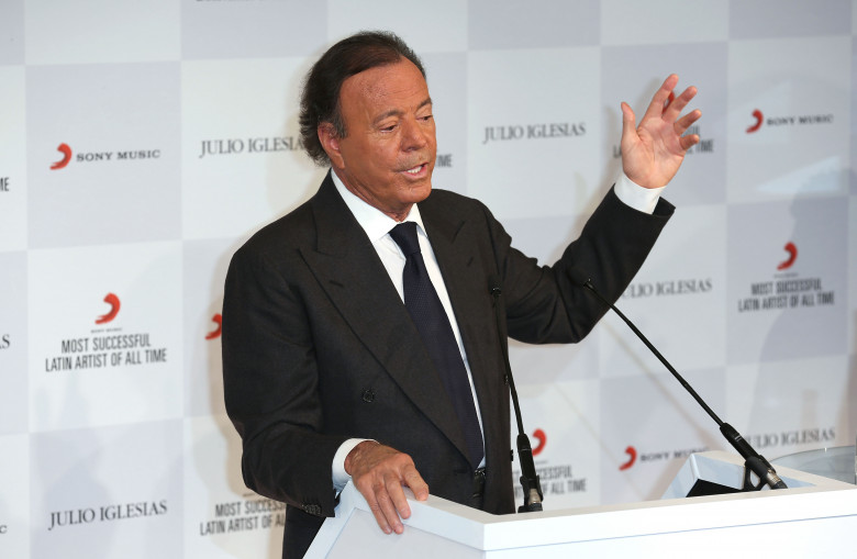 Julio Iglesias honoured By Sony Music