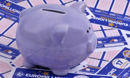 Vannes,,France,,October,20,,2022,:,Piggy,Bank,Resting,On