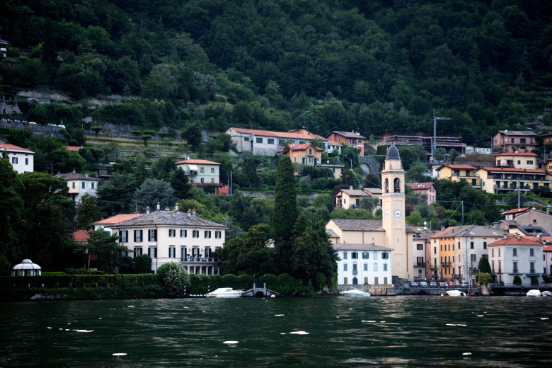 George Clooney is selling his lake Como estate for $ 107 million