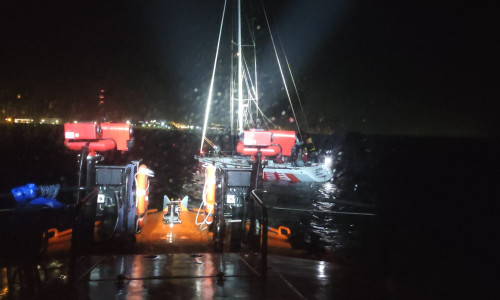 velier in pericol de scufundare (2)