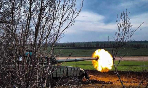 Cel puţin trei femei au fost ucise în urma unor bombardamente ruseşti în oraşul Herson/ Foto: News.ro.