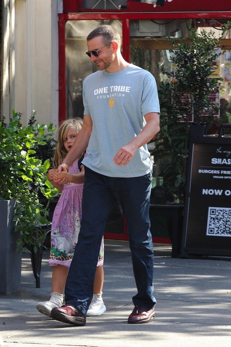 *EXCLUSIVE* Bradley Cooper and daughter Lea enjoy an after-school stroll in the Big Apple!