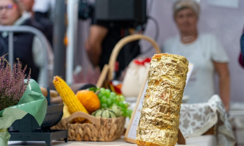 Românul care a dat 1.000 de lei pe un kurtoskalacs/ Foto: Facebook