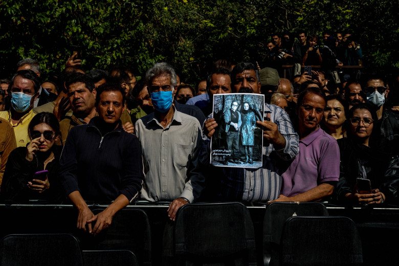 Regizorul iranian Dariush Mehrjui şi soţia sa au fost ucişi/ Profimedia