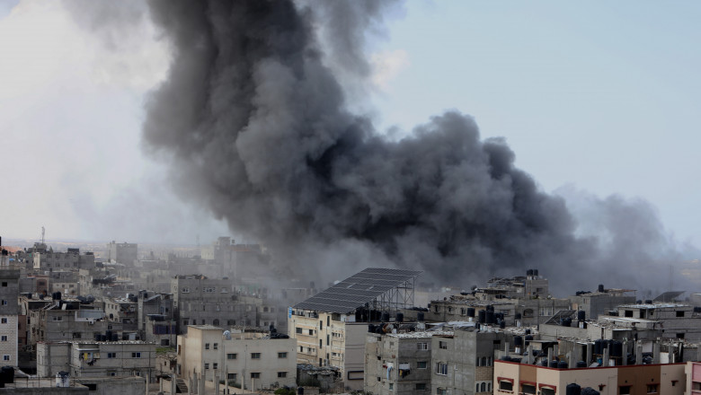 Smoke,Rises,After,Israeli,Air,Strikes,Near,The,Border,East