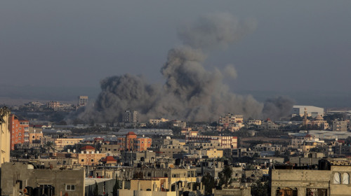 Israeli airstrikes continue on the 19th day in Gaza