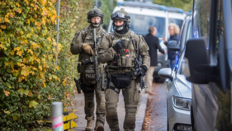 Poliţia din Hamburg a evacuat o şcoală/ Foto: Twitter