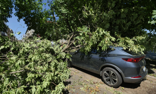 Milan,,Italy:,26,July,2023:,After,Storm,In,The,Center