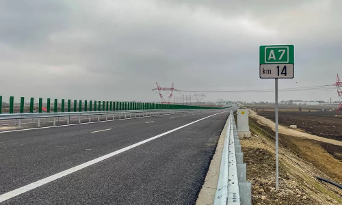 Ultimele contracte pentru autostrada „Moldovei” A7 au fost semnate. Autostrada trebuie să fie gata până în 2026.