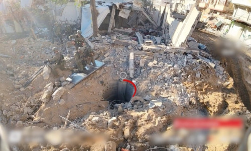 Armata israeliană a demolat un tunel Hamas descoperit sub spitalul Al-Shifa din oraşul Gaza