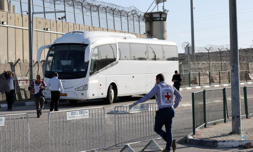 Armata israeliană a finalizat pregătirile pentru primirea primului grup de ostatici/ Profimedia