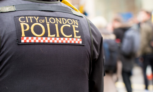 Un polițist din Londra a împușcat mortal un bărbat/ Shutterstock