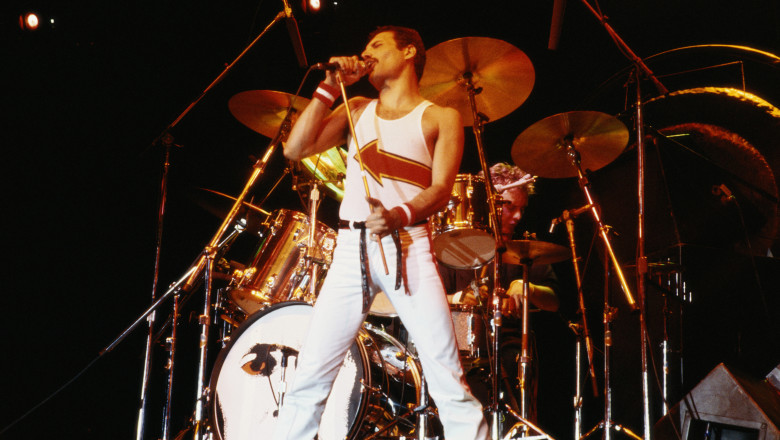 Queen Live