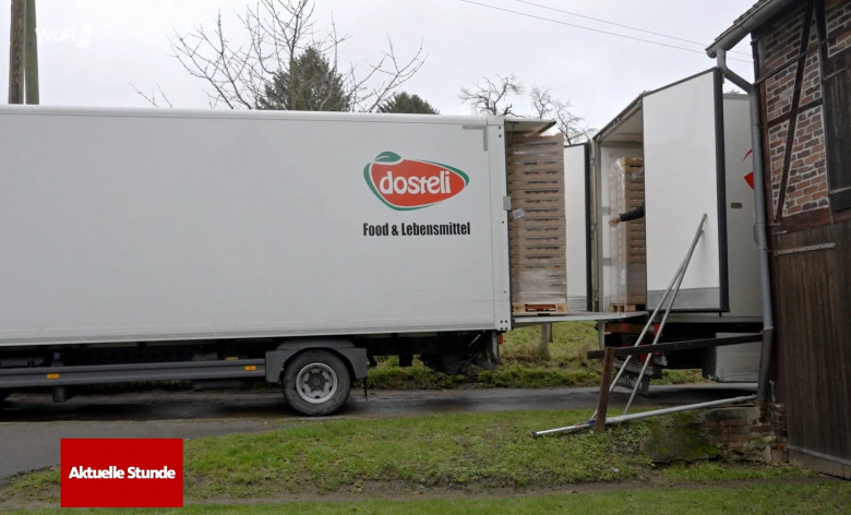 casa de 600 de ani avariata de un sofer de tir 5