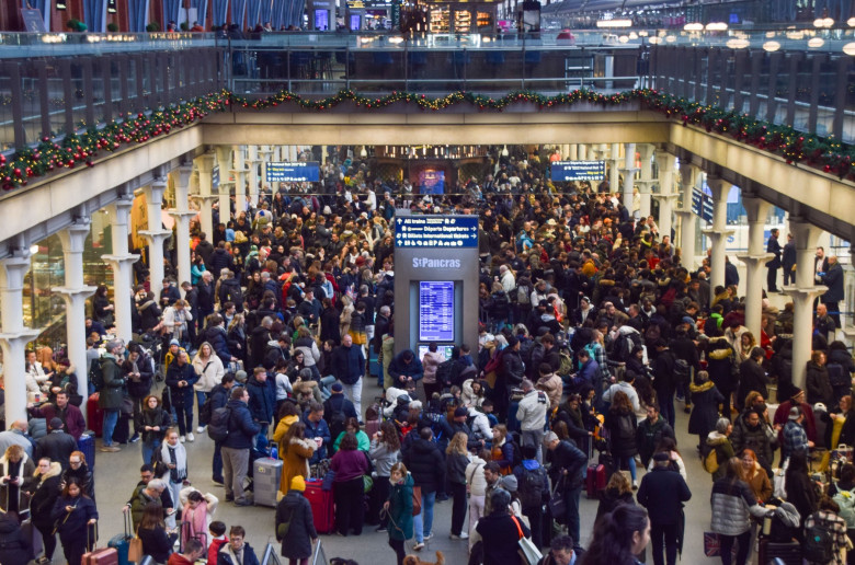 Eurostar Services Cancelled Due To Flooding . 30 Dec 2023