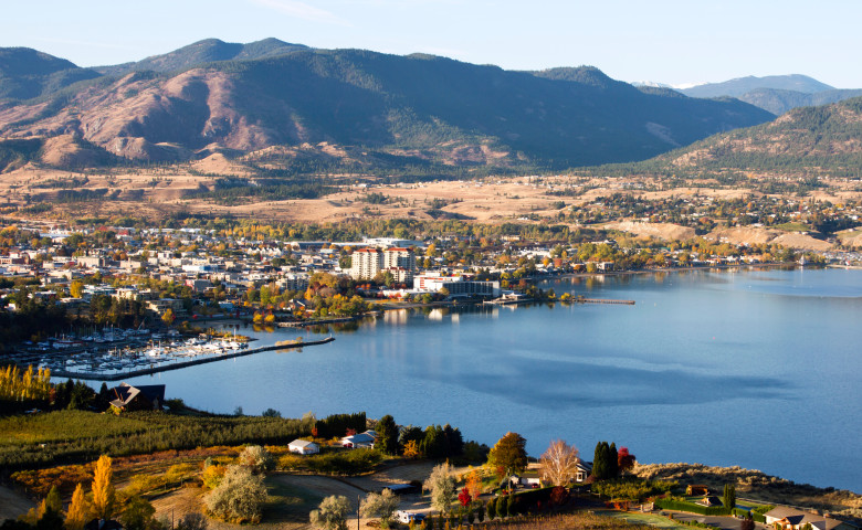 View,Of,The,City,Of,Penticton,,Overlooking,Okanagan,Lake,,British