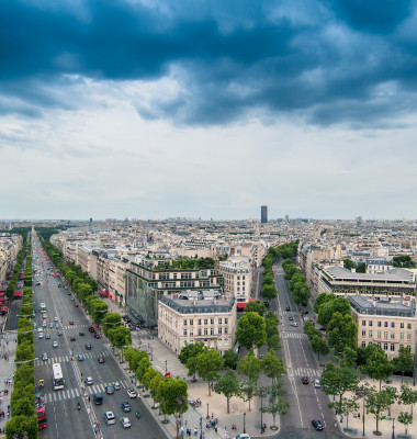 View,Of,The,Champs-elysees,With,The,The,Eiffel,Tower,In