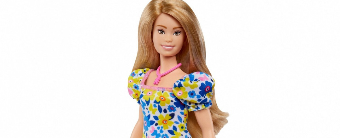 păpușă Barbie cu sindromul down