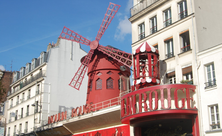 Moulin,Rouge,In,Paris,France