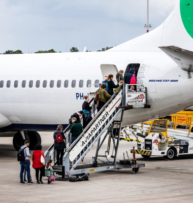 avion, aeroport