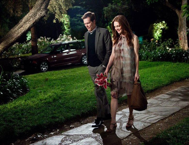 Kevin Bacon și Julianne Moore