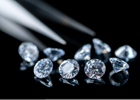 Diamante/ Shutterstock
