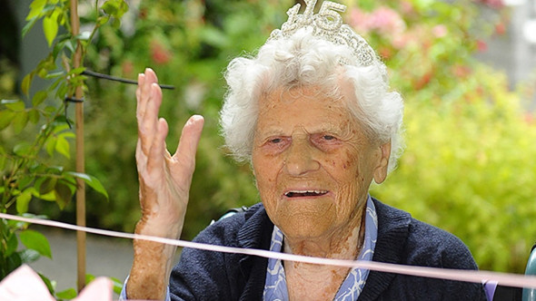 Cea mai vârstnică persoană din lume împlineşte 116 ani. Ethel Caterham trăiește într-un azil din Surrey