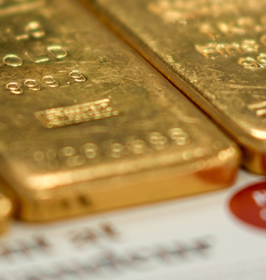 Gold Prices Soar Due To Uncertainty Caused By Wars