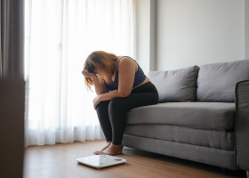 Cinci semne că greutatea ta nu ține de dietă/ Profimedia