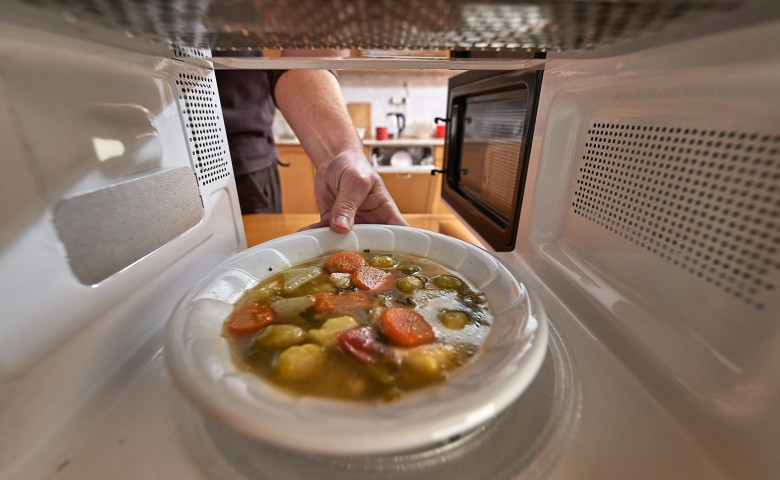 Cuptor cu microunde/ Profimedia