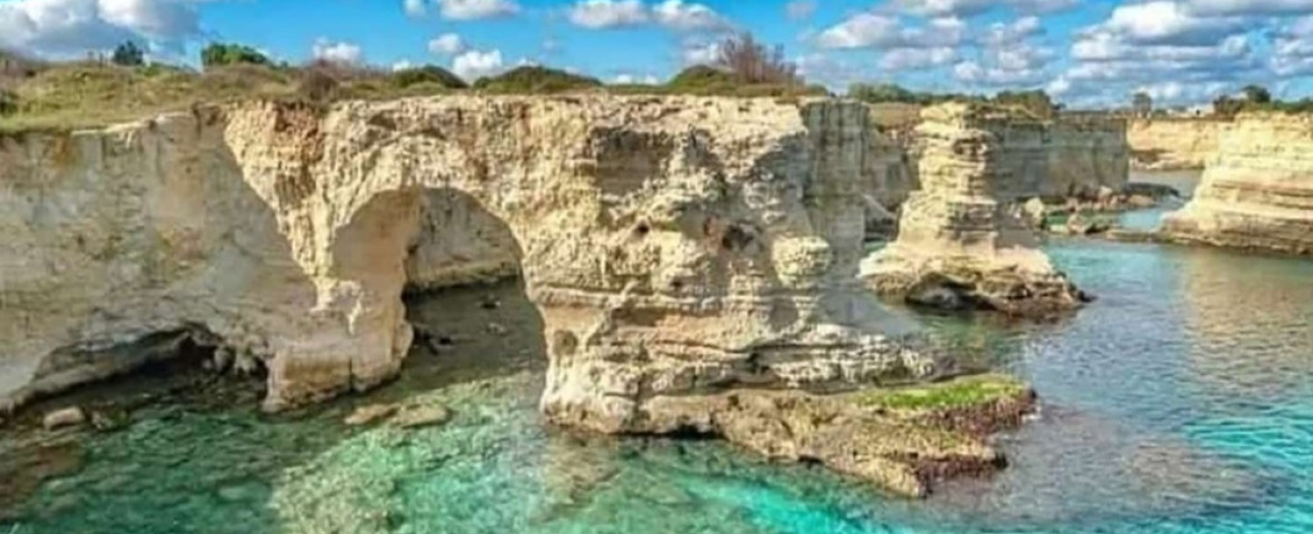 Italy: The Lovers' Arch In Melendugno Collapsed Due To Bad Weather. The Arch Overlooking The Sea Was The Symbol Of The Puglia Region